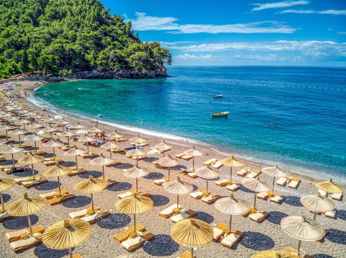 Petrovac & Budva – Mali i Zi me Guide 1