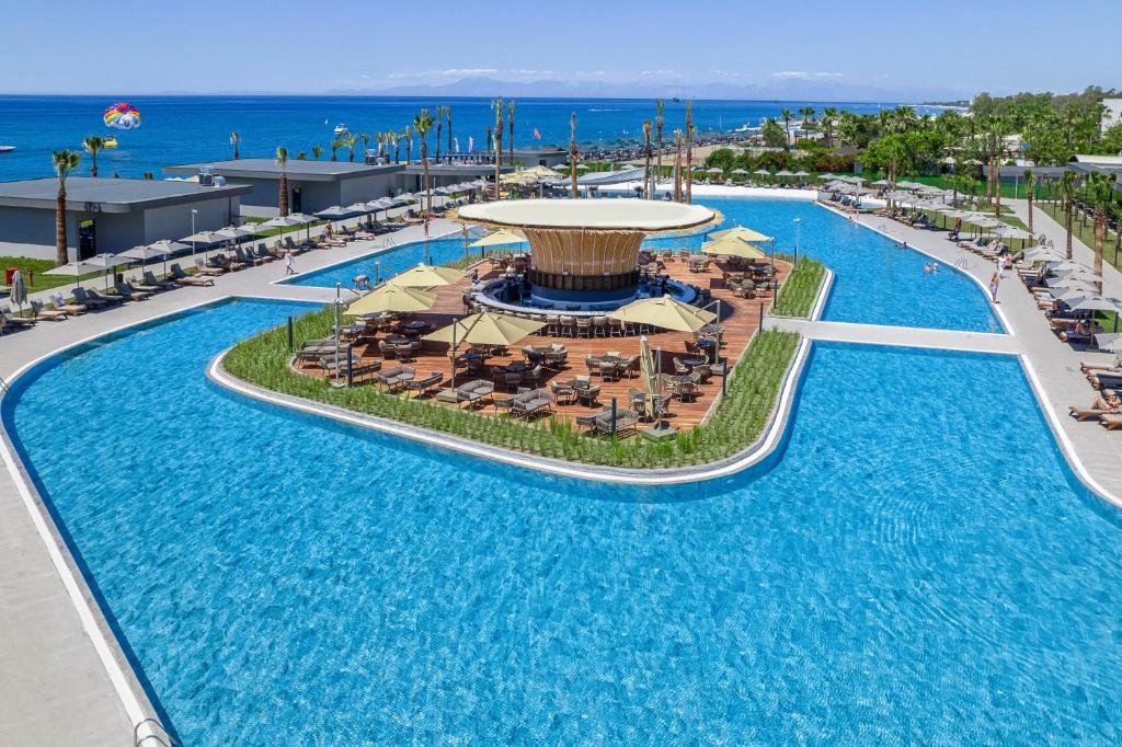 Lago Hotel 7