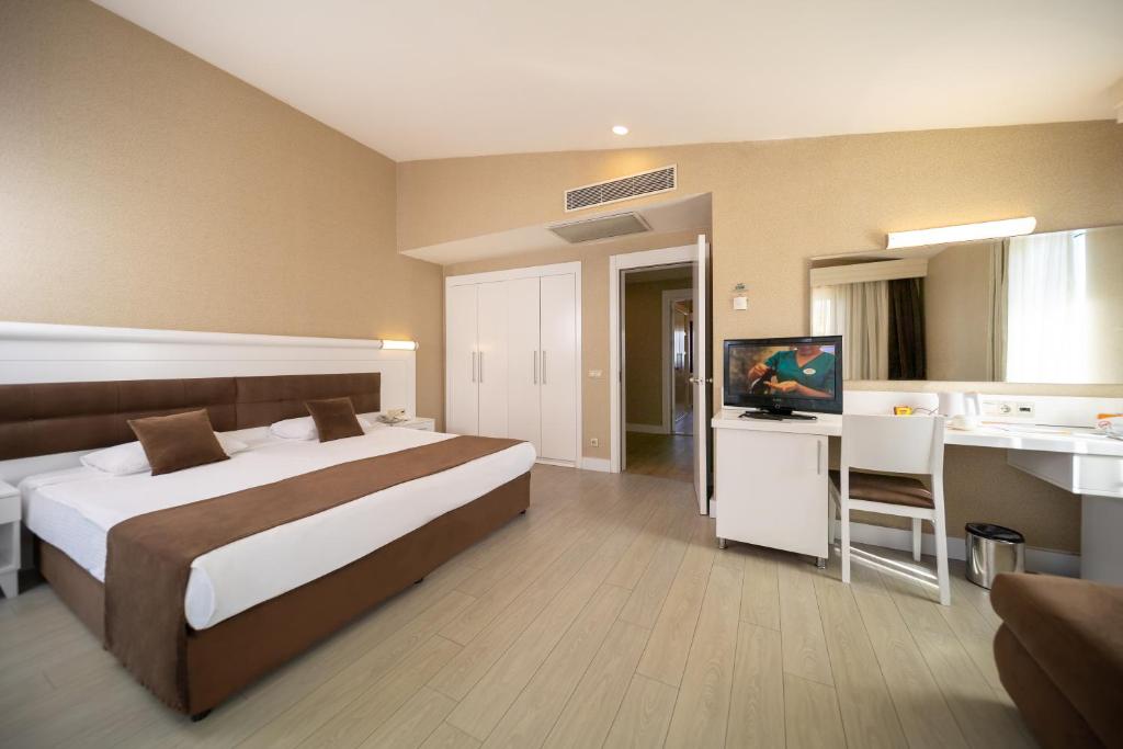 Sueno Hotels Beach Side 2