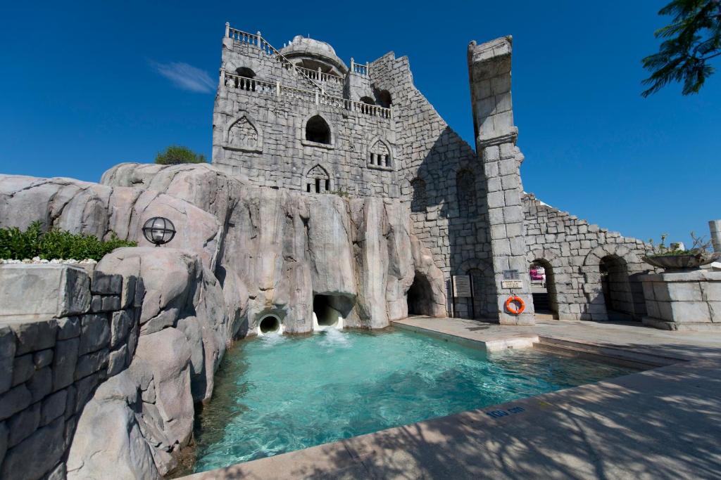 Xanadu Resort 5