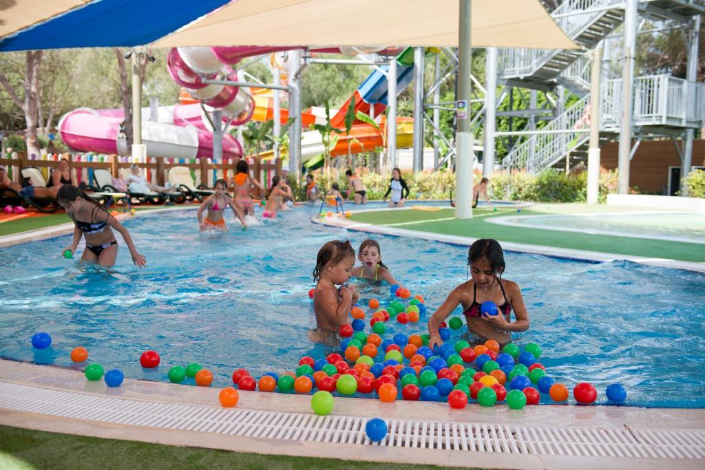 Xanadu Resort 6