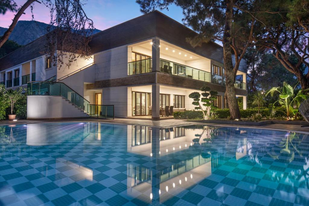 Nirvana Mediterranean Excellence 2